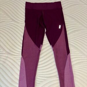 Victoria’s Secret Pink purple leggings